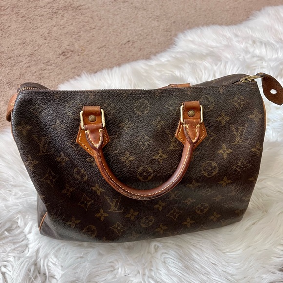 Louis Vuitton Speedy 30 - Picture 2 of 15
